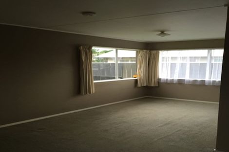 Photo of property in 42 Acacia Street, Kelvin Grove, Palmerston North, 4414