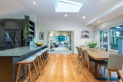 Photo of property in 297 Beach Road, Campbells Bay, Auckland, 0630