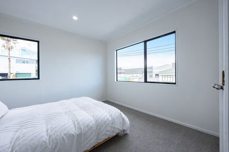 Photo of property in 17 Fort Richard Road, Otahuhu, Auckland, 1062