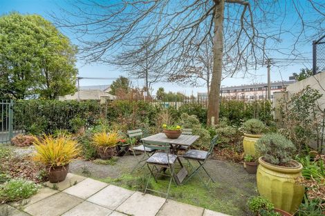 Photo of property in 1/124 Leinster Road, Merivale, Christchurch, 8014