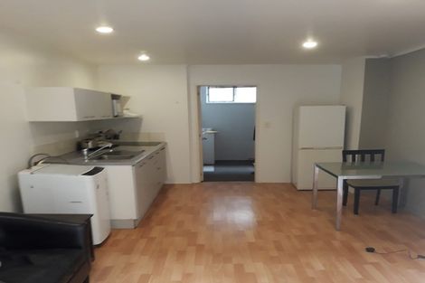 Photo of property in 7b/66 Mount Eden Road, Mount Eden, Auckland, 1024