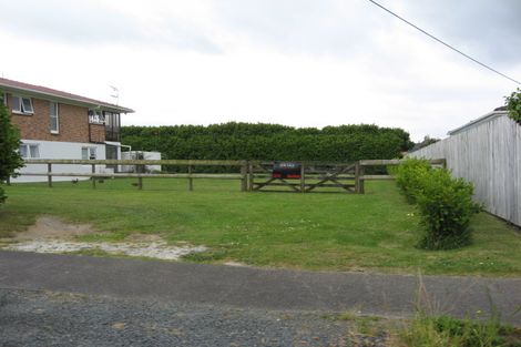 Photo of property in 376 Main Road, Huapai, Kumeu, 0810
