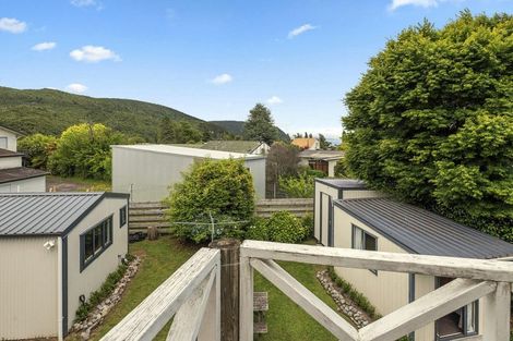 Photo of property in 19 Irwin Place, Kinloch, Taupo, 3377