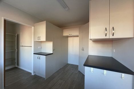 Photo of property in 11a Cook Street, Karori, Wellington, 6012