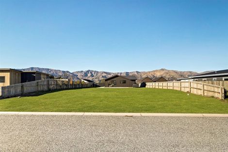 Photo of property in 3 Pennycook Place, Lake Hawea, Wanaka, 9382