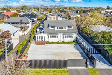 Photo of property in 16 Taylors Avenue, Bryndwr, Christchurch, 8052