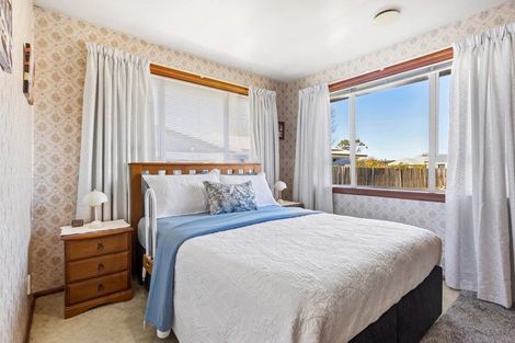 Photo of property in 25 Barnes Road, Redwood, Christchurch, 8051