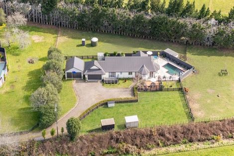 Photo of property in 13 Oak View Place, Newstead, Hamilton, 3287