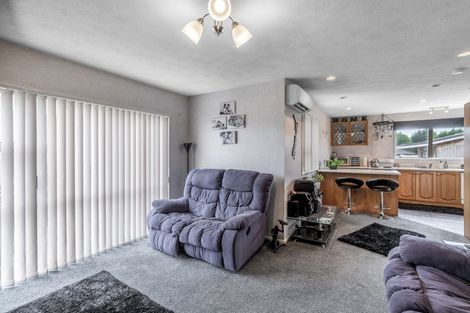 Photo of property in 3 O'byrne Street, Waikiwi, Invercargill, 9810