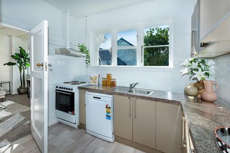 Photo of property in 3 Huia Street, Riccarton, Christchurch, 8041