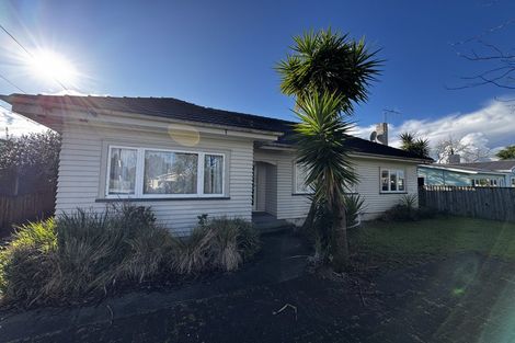 Photo of property in 15 Marshall Street, Fairfield, Hamilton, 3214