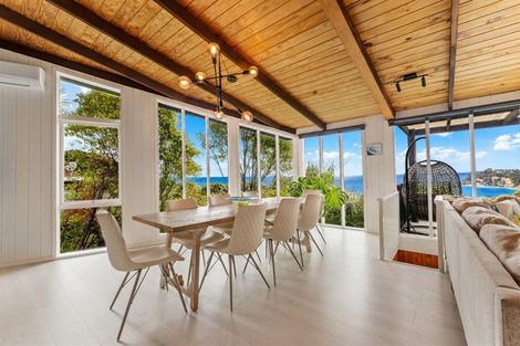 Photo of property in 73 Roberts Road, Matakatia, Whangaparaoa, 0930