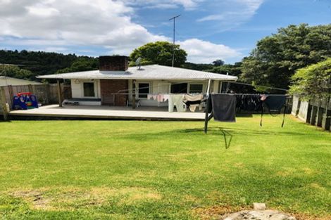 Photo of property in 17 Vandeleur Avenue, Birkdale, Auckland, 0626