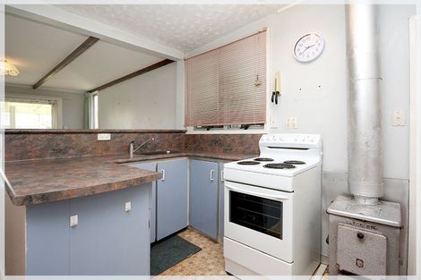 Photo of property in 33 Shortt Street, Foxton Beach, Foxton, 4815