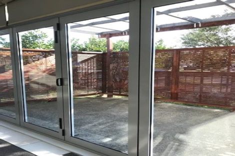 Photo of property in 11m Clearwater Cove, West Harbour, Auckland, 0618