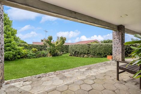 Photo of property in 12 Dunolly Place, Pukekohe, 2120