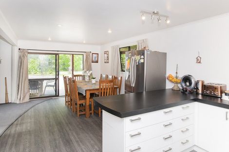 Photo of property in 6 Helyer Street, Ormond, Gisborne, 4071