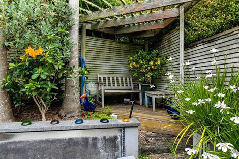 Photo of property in 2/5a Galaxy Drive, Mairangi Bay, Auckland, 0630