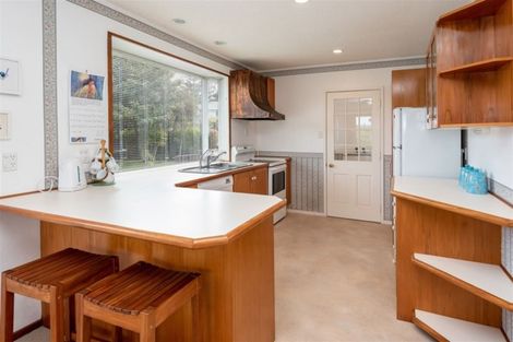 Photo of property in 15 Judkins Crescent, Cockle Bay, Auckland, 2014