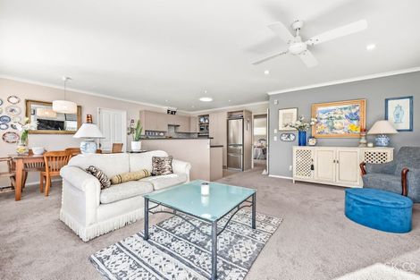 Photo of property in 47 Woodland Mews, Wainuiomata, Lower Hutt, 5014