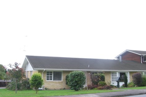 Photo of property in 2 Te Maku Grove, Waikanae, 5036