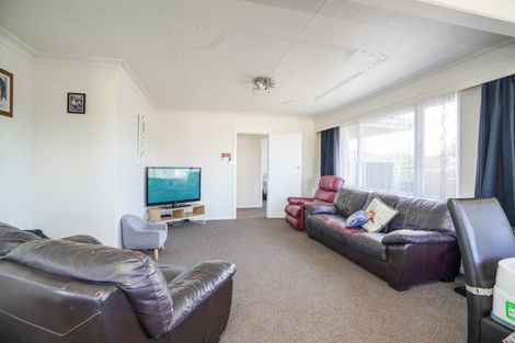 Photo of property in 64 Edinburgh Crescent, Waikiwi, Invercargill, 9810