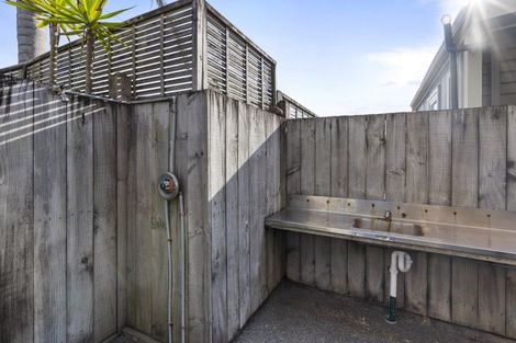 Photo of property in 68 Sixth Avenue, Urenui, 4377