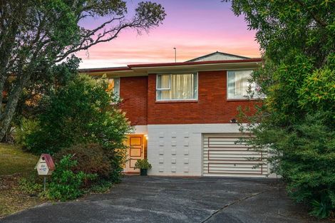 Photo of property in 24 Hartley Terrace, Massey, Auckland, 0614