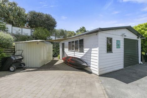 Photo of property in 17 Pokapu Place, Bethlehem, Tauranga, 3110