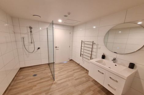 Photo of property in 106/9 East Street, Papakura, 2110