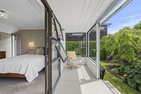 Photo of property in 13a Mangorei Road, Strandon, New Plymouth, 4312