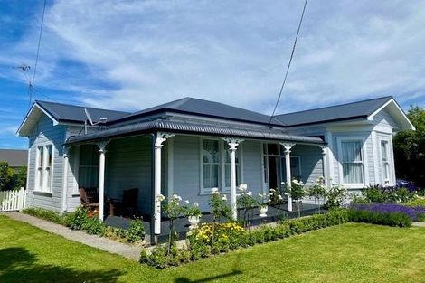 Photo of property in 31 Rhodes Street, Carterton, 5713