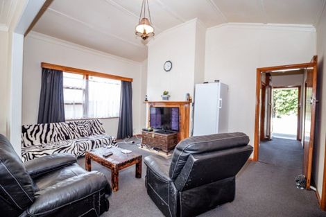 Photo of property in 102 Somme Parade, Aramoho, Whanganui, 4500