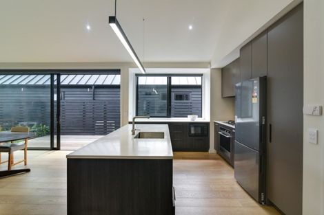 Photo of property in 12 Fife Court, Jacks Point, Queenstown, 9371