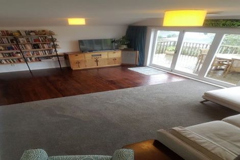 Photo of property in 107 Kinross Street, Blockhouse Bay, Auckland, 0600
