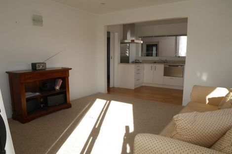 Photo of property in 12 Kowhai Grove, Raumati Beach, Paraparaumu, 5032