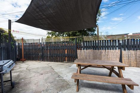 Photo of property in 1 Clyde Street, North Dunedin, Dunedin, 9016