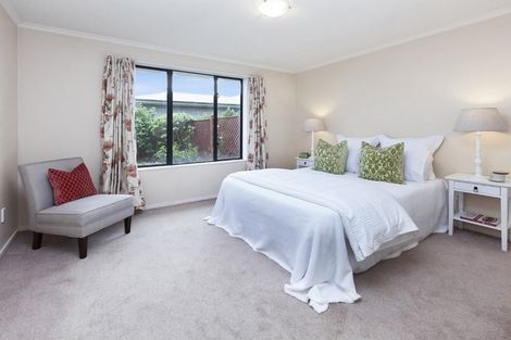 Photo of property in 2/27 Waimairi Road, Upper Riccarton, Christchurch, 8041