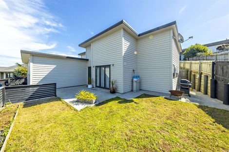 Photo of property in 11 Arthur Carwen Place, Pukekohe, 2120