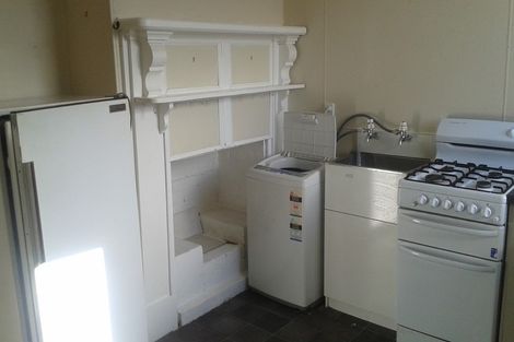 Photo of property in 11 Berry Street, Gisborne, 4010