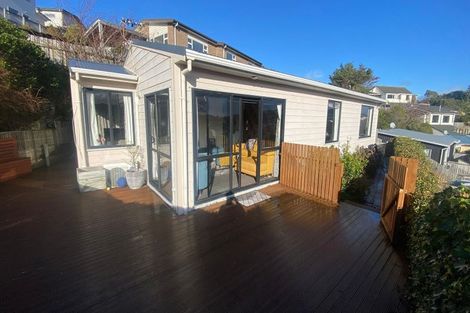 Photo of property in 16b Trinidad Crescent, Grenada Village, Wellington, 6037