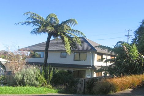 Photo of property in 21 Poto Road, Normandale, Lower Hutt, 5010