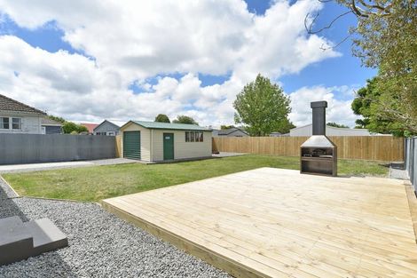 Photo of property in 4 Lindon Street, Rangiora, 7400