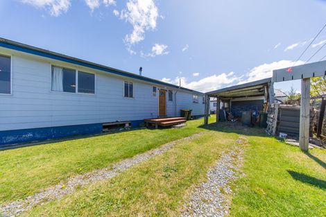 Photo of property in 32 Rata Road, Twizel, 7901
