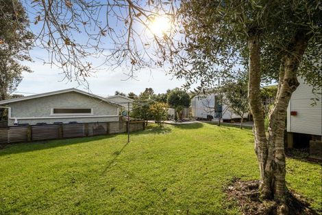 Photo of property in 10 Wharfdale Crescent, Mangawhai Heads, Mangawhai, 0505