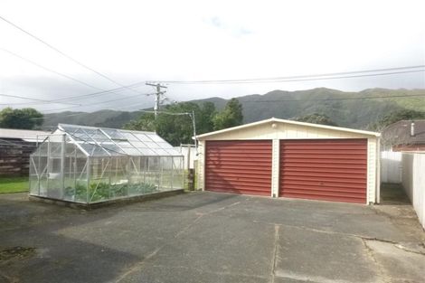 Photo of property in 14 Atiawa Crescent, Waiwhetu, Lower Hutt, 5010