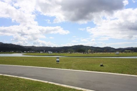 Photo of property in 11 Capstan Crescent, Whitianga, 3510