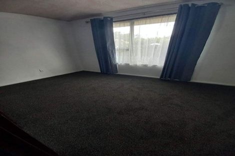 Photo of property in 2/9 Defoe Place, Waltham, Christchurch, 8023