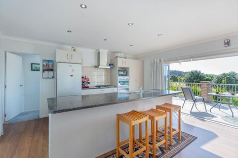 Photo of property in 16 Ohuka Place, Whitianga, 3510