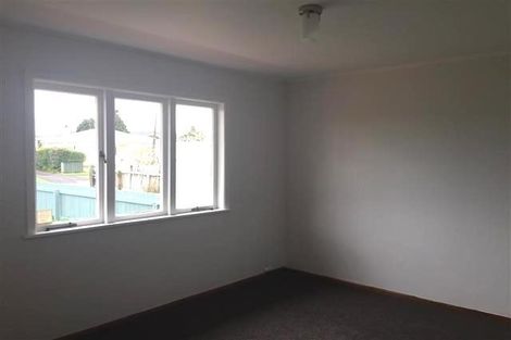 Photo of property in 24 Bunnythorpe Road, Papakura, 2110